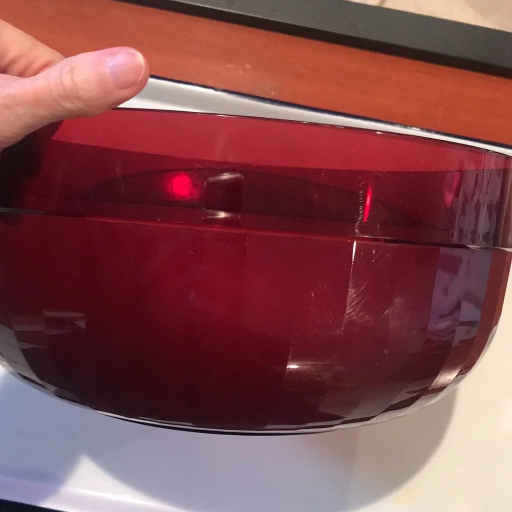 Tupperware Bowl Large Cranberry Elegant Salad Bowl